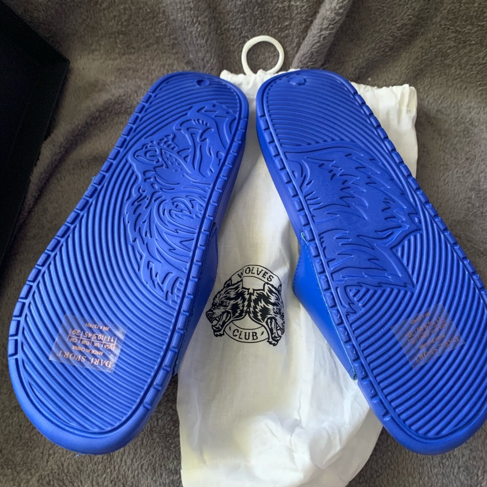 Darc Sport Blue Slides with Wolf Emblem - Picture 2 of 4